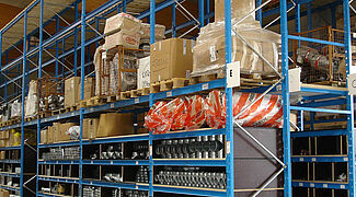 pallet rack with mezzanine floor