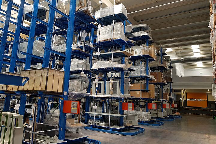 cantilever racking double-sided, guiding rails