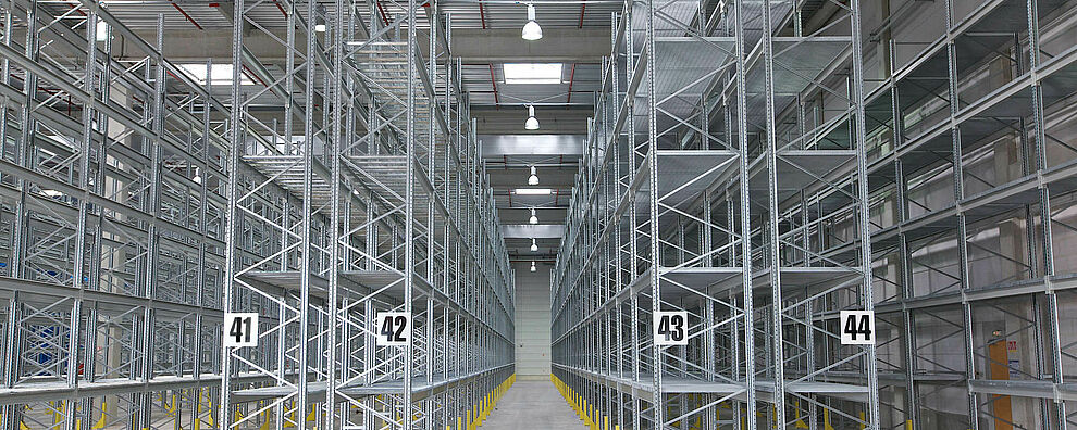 Palettenregal mit Lagerbühne