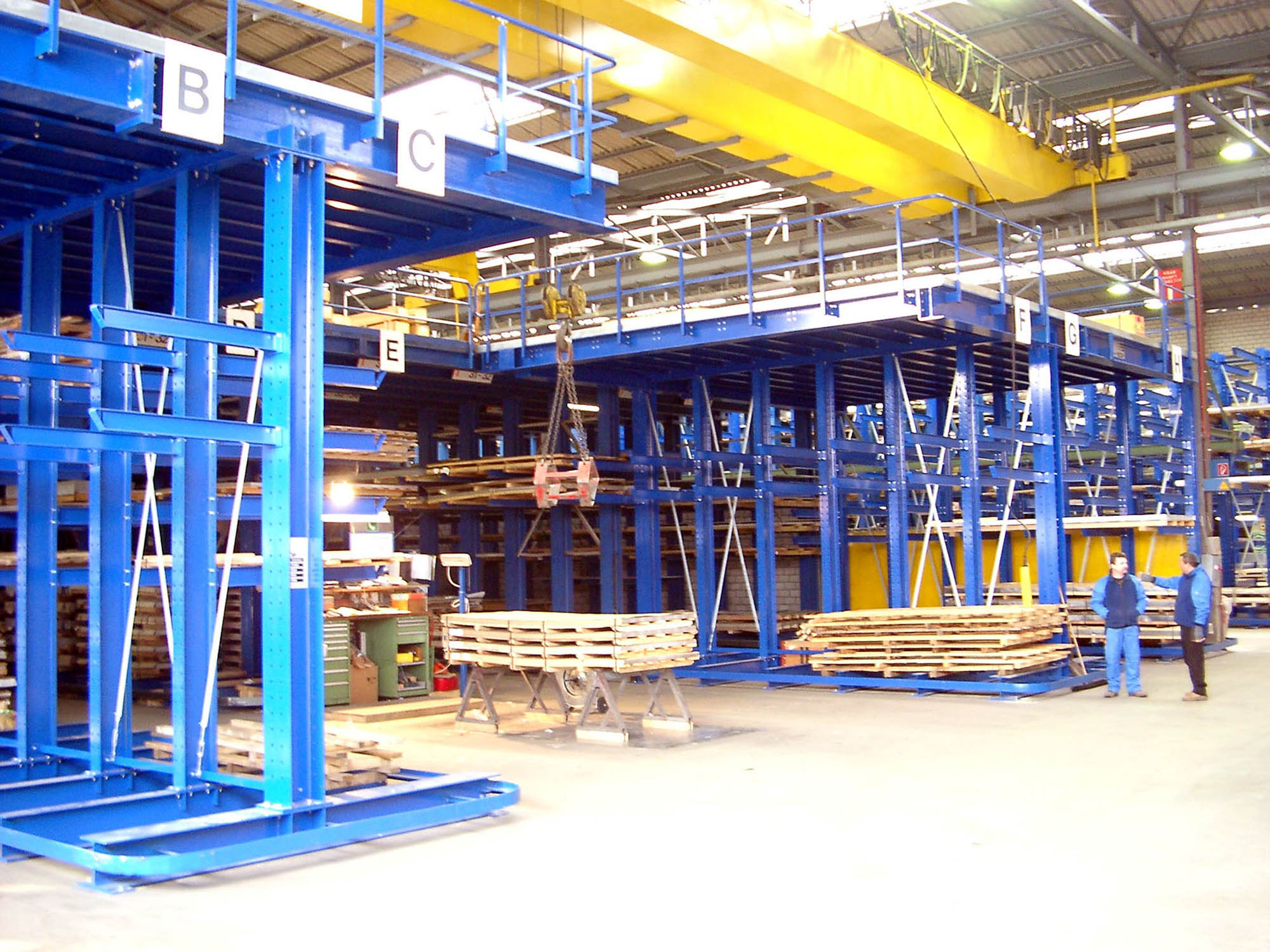 Cantilever racking mezzanine floor