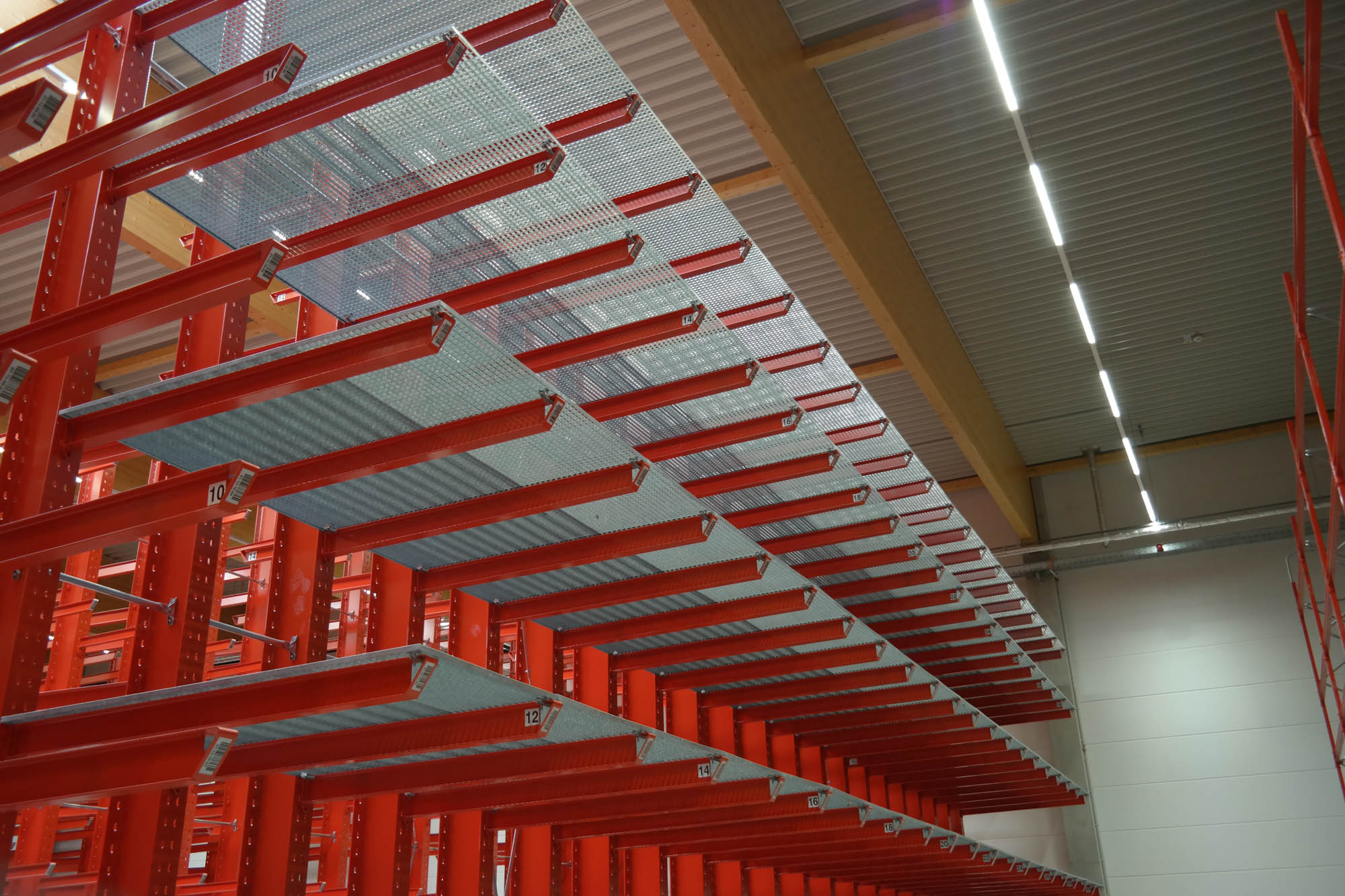 Cantilever racking accessory