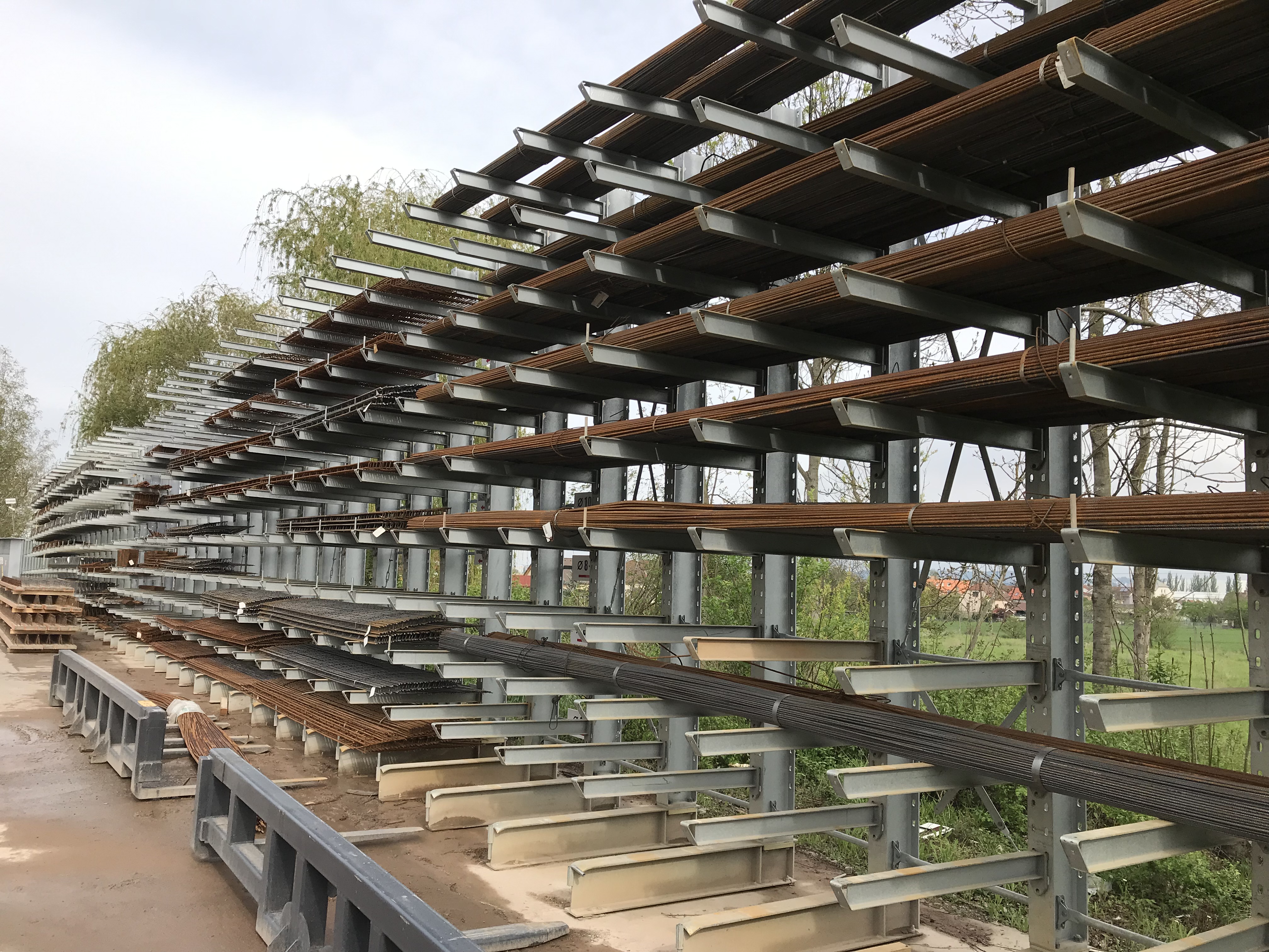 cantilever racking system, galvanized